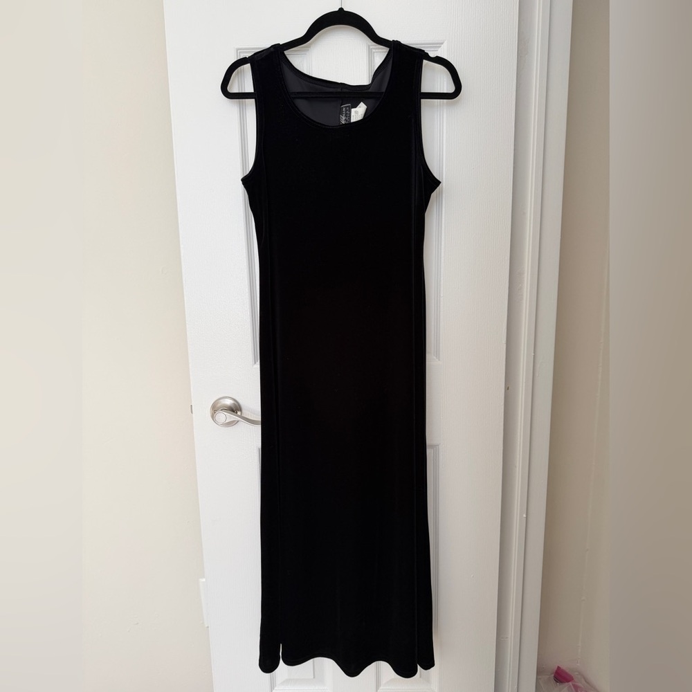 Black Sleeveless Maxi Dress by Molly Malloy